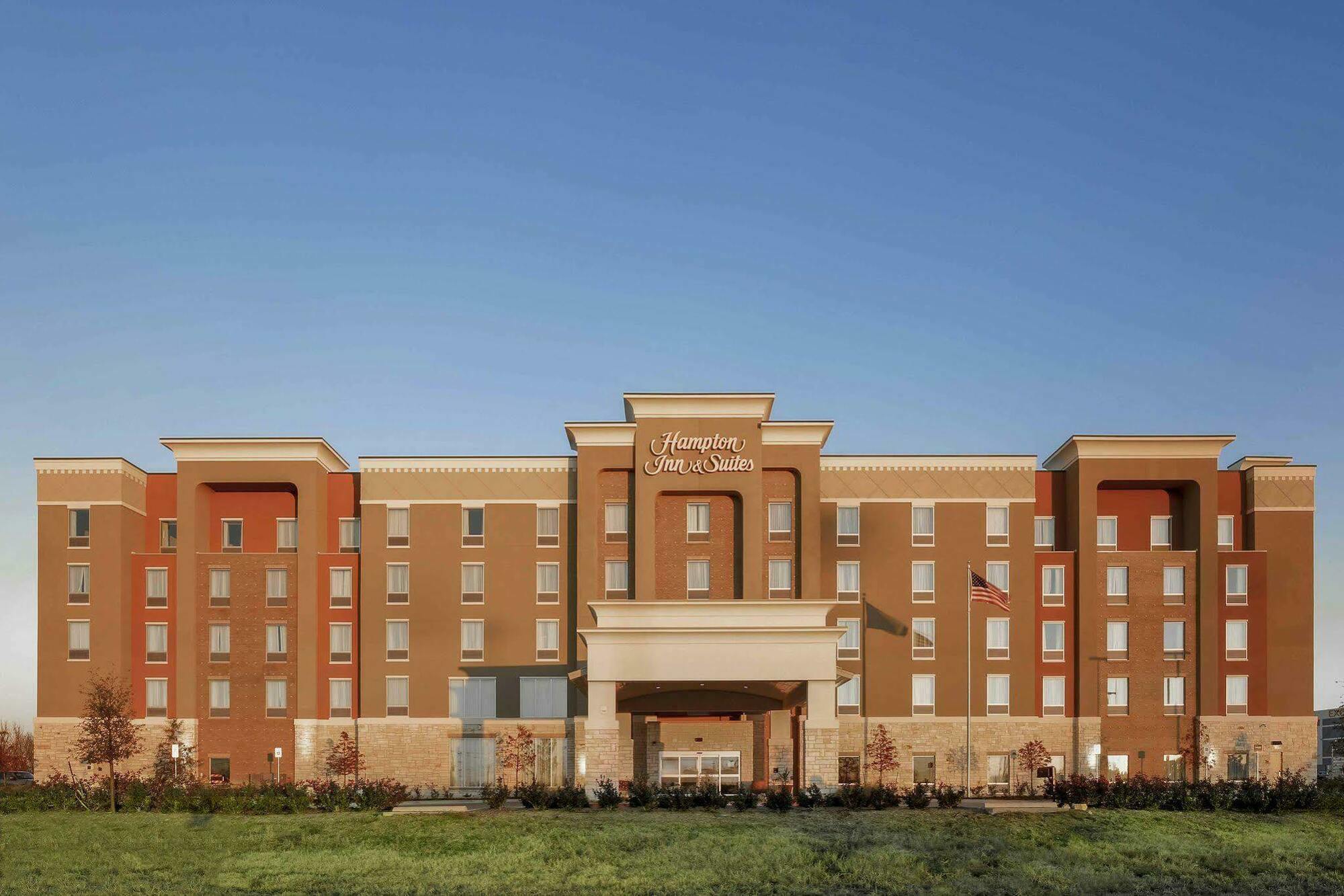 Hampton Inn & Suites Dallas/Frisco North-Fieldhouse Usa Exterior photo