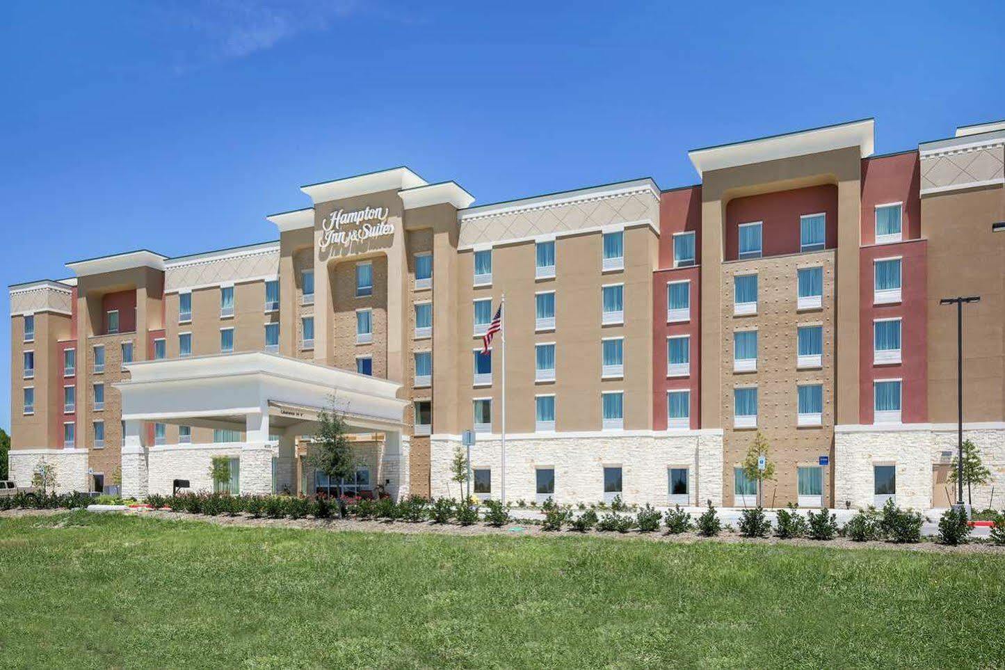 Hampton Inn & Suites Dallas/Frisco North-Fieldhouse Usa Exterior photo